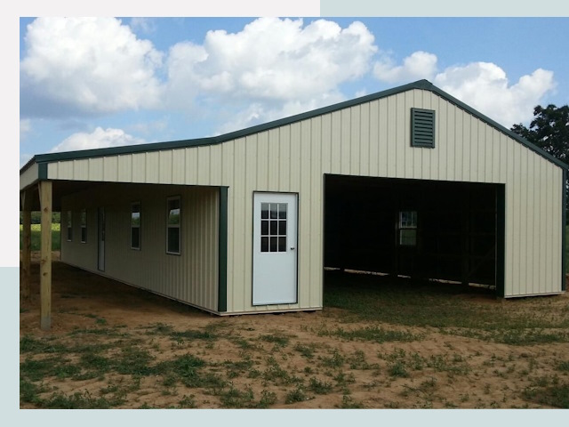 Строительство конюшен в Еманжелинске